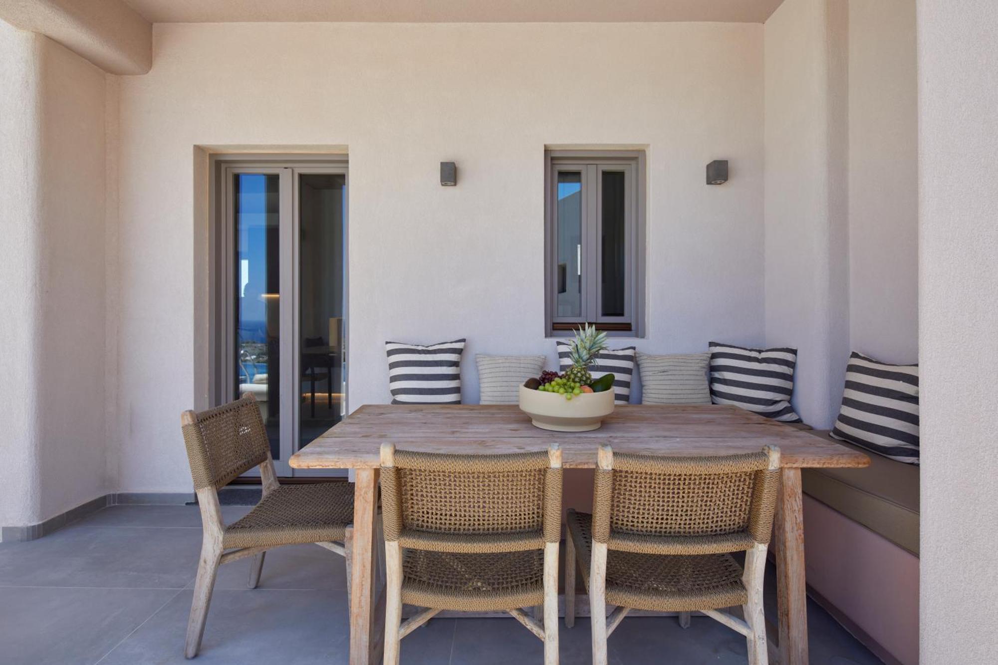 Myst Boutique 4* Oia