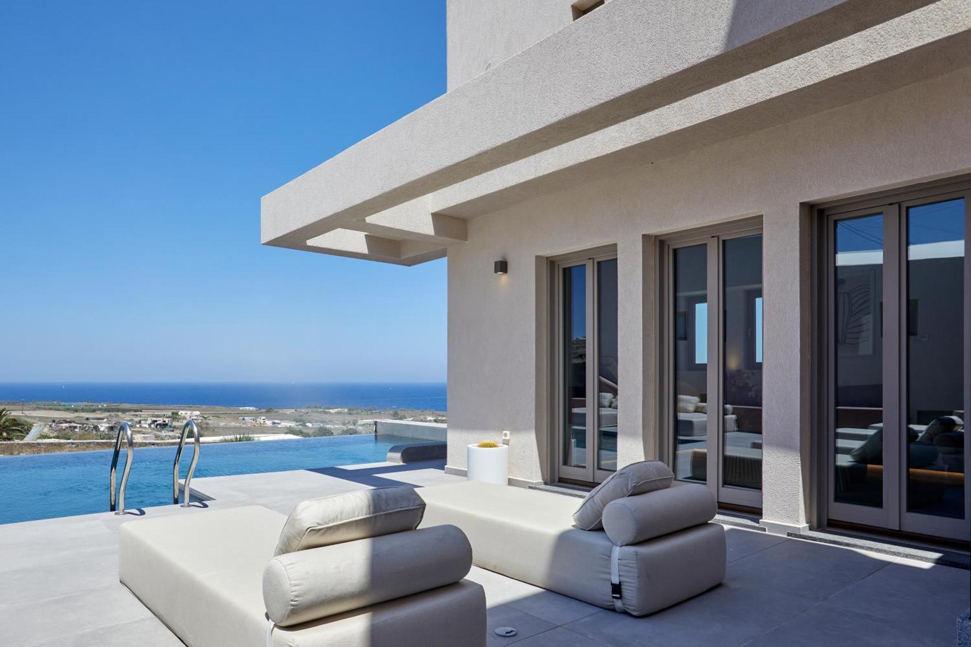 Myst Boutique Oia